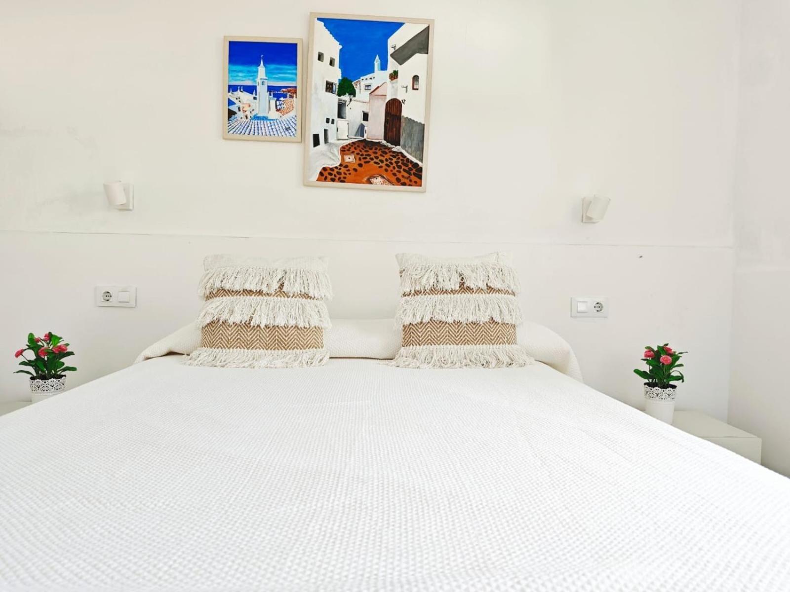 Es Canto Cala Blanca  Exterior photo